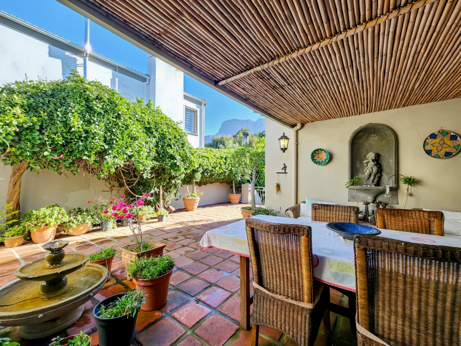3 Bedroom Property for Sale in Newlands Western Cape